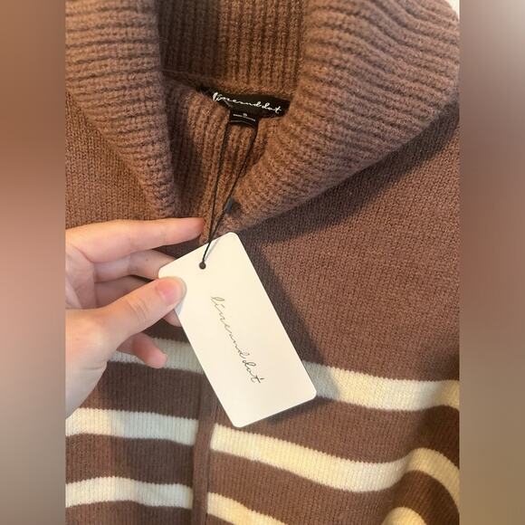 Line & Dot Stripe Turtleneck Pullover Sweater - Picture 3 of 6